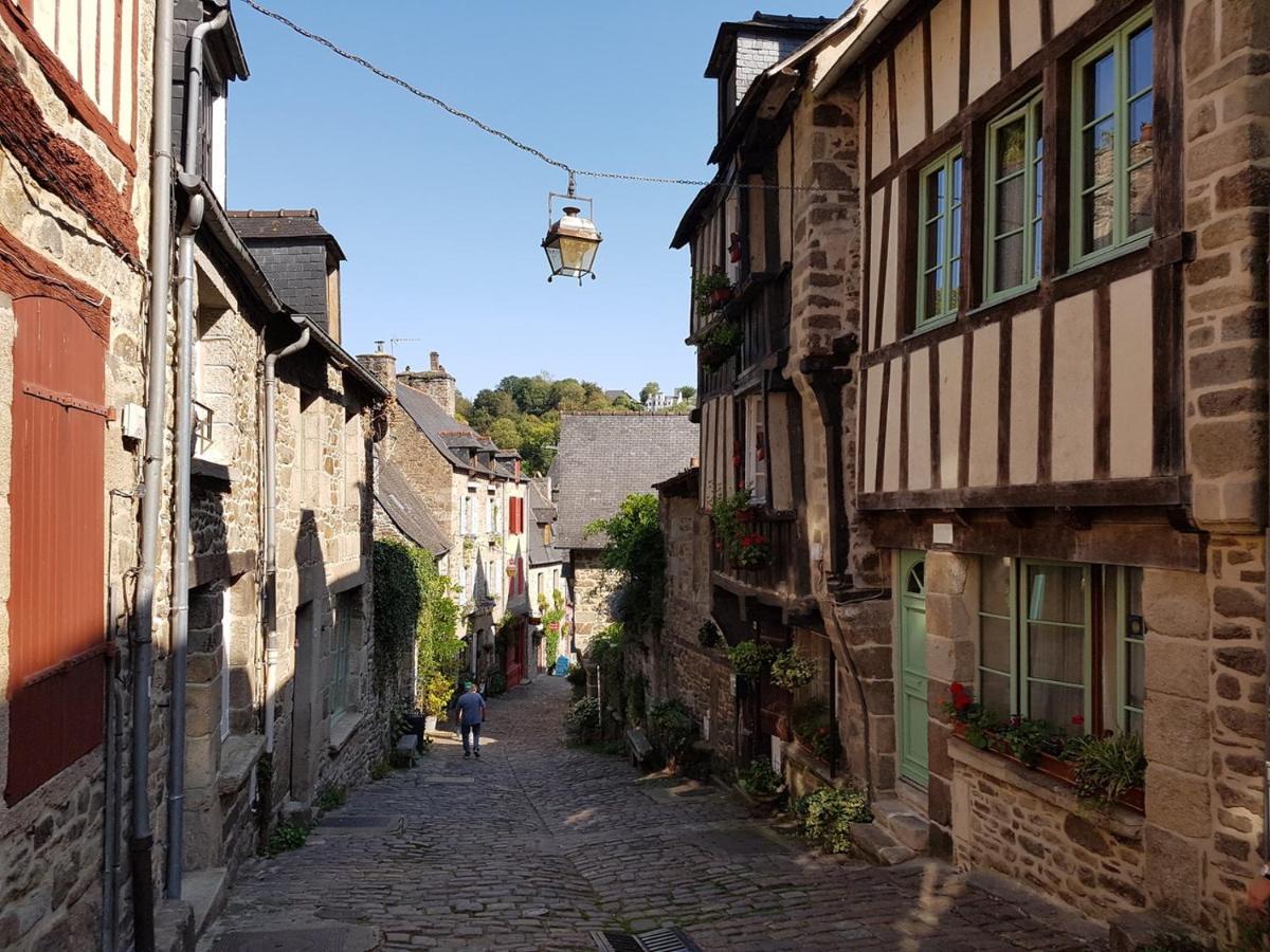 Séjour confort au port de Dinan Extérieur photo